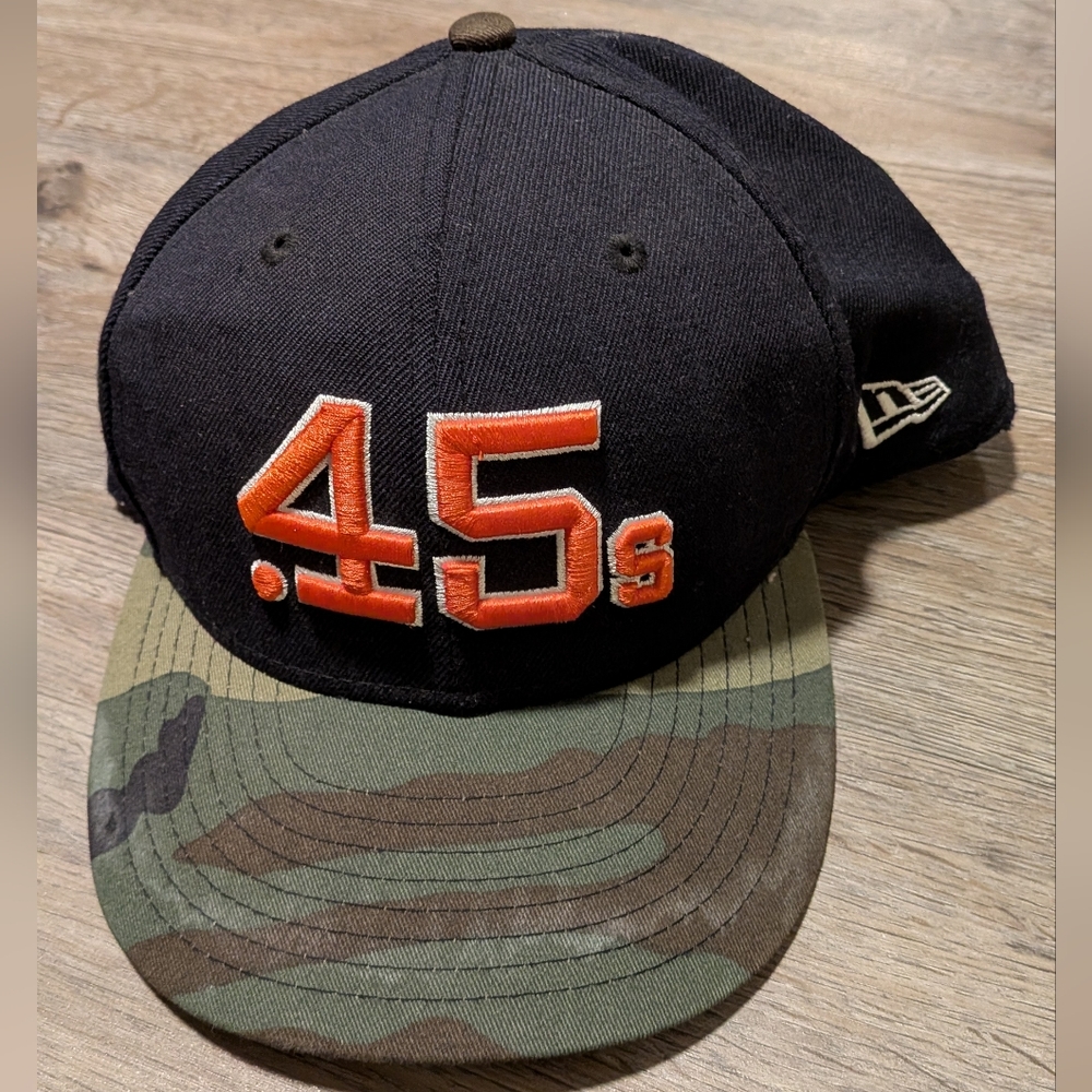 VINTAGE New Era Colt .45s Navy Blue and Camouflage Baseball Cap